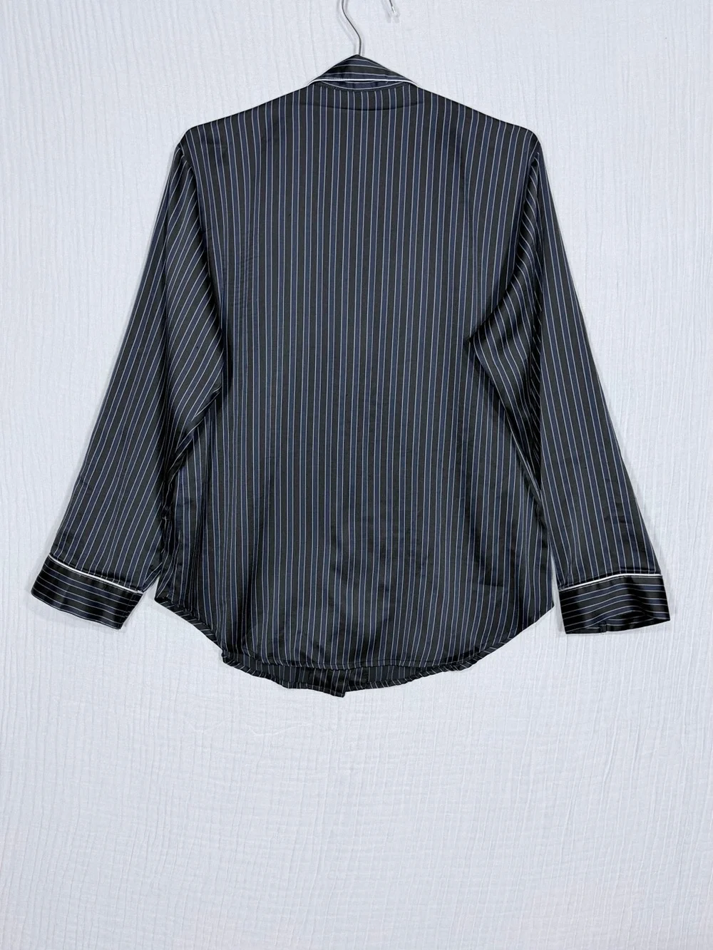 Victoria’s Secret Black Pinstripe Satin Pajama SET | Button Front | Size M